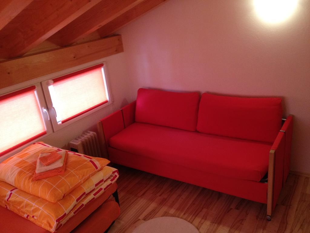 Casa Aurora Vila Sedrun Quarto foto