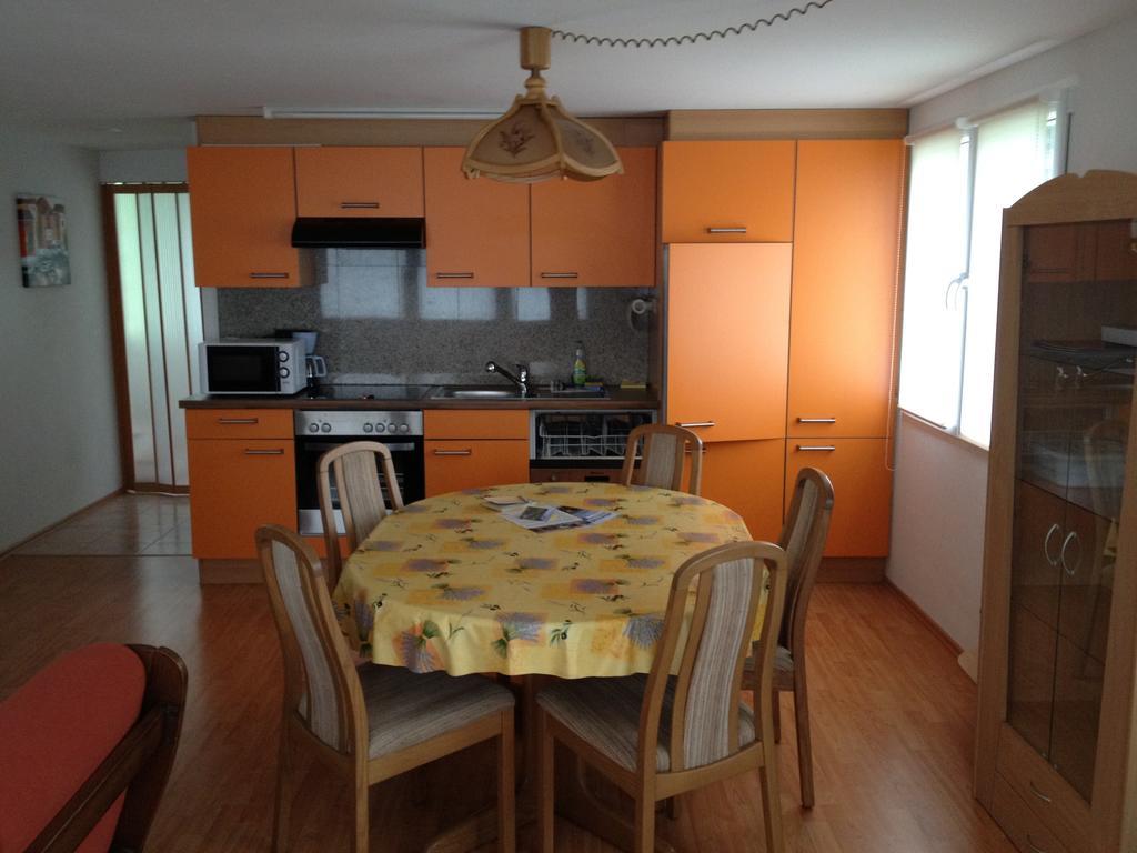 Casa Aurora Vila Sedrun Quarto foto